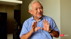 GS Phan Văn Trường cho rằng cần tước quyền tái cấu trúc nền kinh tế của những cá nhân chỉ lo tranh giành quyền lợi cho bản thân