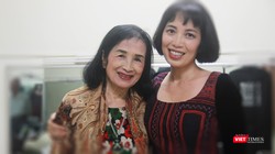 Diễn viên điện ảnh - NSND Trà Giang và con gái - nghệ sĩ piano Bích Trà trước buổi biểu diễn tối 26/5