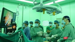 Sinh viên thực tập đến làm lợi cho BV hay làm "vướng tay, vướng chân" bác sĩ?