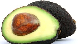 Trái bơ giúp bạn giảm nguy cơ tim mạch 