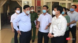 Chủ tịch UBND TPHCM Nguyễn Thành Phong chỉ đạo các quận trong công tác phòng, chống dịch COVID-19 (Ảnh: Đình Dân)