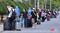 Toàn bộ người nhập cảnh vào TP.HCM đã hoàn thành cách ly (Ảnh: Hữu Tân)