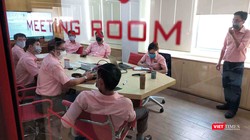 Họp tìm hướng sản xuất kinh doanh nhiều đơn vị được tiến hành quyết liệt (Ảnh: Hòa Bình)