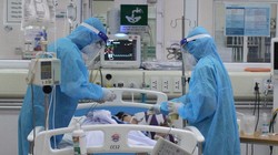 Chiều nay chuyển viện đưa bệnh nhân 91 sang BV Chợ Rẫy (Ảnh: TTXVN) 