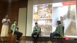 Ths. Lê Thị Hạ Quyên, Phó khoa phục hồi chức năng Bệnh viện Phục Hồi Chức Năng - điều trị bệnh nghề nghiệp TP.HCM hướng dẫn thực hành rối loại nuốt sau đột quỵ. (Ảnh: Hải Linh)