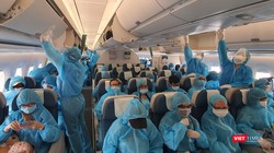 Máy bay của Vietnam Airline giải cứu người Việt mùa COVID-19 (Ảnh: VNA cung cấp)