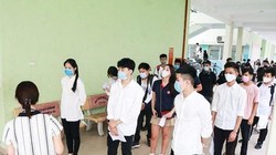 Thí sinh dự thi tốt nghiệp - Ảnh: Vietnam Plus