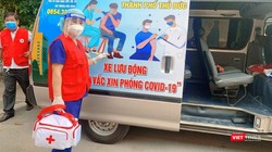 Xe lưu động tiêm vaccine COVID-19 đang thực hiện tiêm chủng tại nhiều khu vực trong tâm dịch TP.HCM