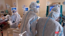 Điều trị bệnh nhân COVID-19 nặng tại Bệnh viện ĐH Y Dược TP.HCM