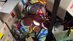 Công an TP.HCM thu giữ tại cơ sở sản xuất thuốc tân dược giả điều trị COVID-19