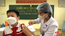 Tiêm vaccine COVID-19 theo độ tuổi cho đối tượng trẻ em vẫn là giải pháp phòng ngừa tốt nhất
