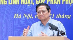 Thủ tướng phát biểu tại hội nghị “Nâng cao công tác chăm sóc sức khỏe nhân dân; chủ động thích ứng linh hoạt, góp phần phục hồi nhanh, phát triển bền vững" sáng 21/8. Ảnh: Thông tin Chính phủ