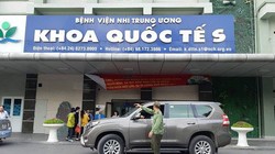 Khoa Quốc tế S, Bệnh viện Nhi Trung ương, nơi bệnh nhi bị phát thuốc đã hết hạn đang điều trị.