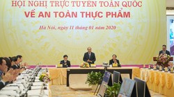 Thủ tướng Nguyễn Xuân Phúc chỉ trì hội nghị trực tuyến toàn quốc về ATTP sáng 11/1 (Ảnh: Chinhphu.vn).