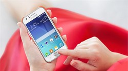 Samsung ra mắt smartphone giá rẻ Galaxy J1 2016