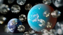 Hình ảnh của hành tinh được bao phủ đầy kim cương