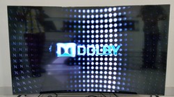 Mi TV 3S màn hình cong kích thước 65 inch cùng Mi TV Bar.