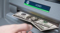 13 triệu USD ở ngân hàng “bốc hơi” trong 2 giờ qua ATM