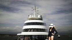 Siêu du thuyền xa hoa này có tới 3 bể bơi