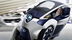 Tại một thành phố đông đúc và chật hẹp như Tokyo, đây là chiếc xe lý tưởng để người dân có thể di chuyển và dừng đỗ linh hoạt.