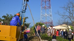 Triển khai xây dựng trạm định vị toàn cầu bằng vệ tinh đầu tiên tại Trạm Khí tượng nông nghiệp Mộc Châu, huyện Mộc Châu, tỉnh Sơn La