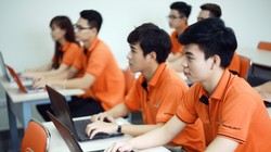  Nghề công nghệ thông tin đứng thứ tư khi xét về mức lương ở cấp bậc nhân viên với mức 9,25 triệu đồng.