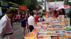 Toàn bộ tiền bán báo Tết sẽ được chuyển thành sách tặng cho các trường học, bưu điện văn hóa các xã miền múi, các xã đặc biệt khó khăn