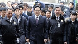 Ông Lee Jae-yong bị bắt giam vì tội hối lộ.