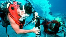 Internet đi quốc tế lại chậm do tyteesn cáp quang biển AAG gặp sự cố