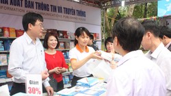 Các ứng dụng hỗ trợ sẽ giúp người dùng lưu lại danh bạ và các dữ liệu cần thiết.