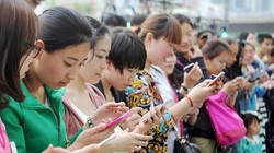 Theo nghị định mới, người mua phải chịu trách nhiệm về SIM đăng ký. Ảnh minh hoạ: Internet.