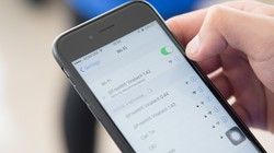 Dự kiến, 100.000 công nhân lao động và làm việc tại các khu chế xuất, khu công nghiệp trên địa bàn TP.HCM sẽ được dùng Wi-fi miễn phí. Ảnh: Sở TT&TT TP.HCM.