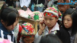 Tổng đài này hoàn toàn miễn phí cho khách hàng là đồng bào dân tộc thiểu số với thời gian phục vụ từ 6h đến 22 giờ hàng ngày, bao gồm cả ngày Lễ, Tết. Ảnh: V.N