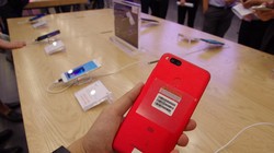 Mi A1 phiên bản màu đỏ.