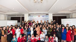 Dự án “Con thuyền mơ ước” do Trung tâm Bảo tồn Sinh vật biển và Phát triển Cộng đồng (MCD) phối hợp UBND thành phố Hạ Long tổ chức. Ảnh: Nam Phương