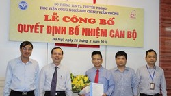 Lễ trao Quyết định bổ nhiệm chức vụ Viện trưởng Viện Kinh tế Bưu điện cho ông Trần Quang Huy.