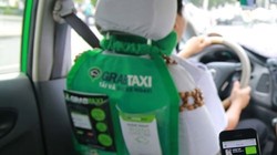 Grab Việt Nam tuyên bố: Giá cước GrabTaxi hiển thị trên ứng dụng Grab chỉ để hành khách tham khảo.