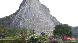 Yếu tố văn hóa đặc sắc, thiên đường mua sắm lẫn ẩm thực chính là những ưu điểm giúp Thái Lan thu hút du khách Việt.