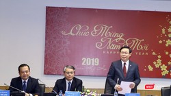 Phó Thủ tướng Vương Đình Huệ cùng lãnh đạo các bộ, ngành đã thăm và làm việc với Tập đoàn VNPT sáng nay (11/2).