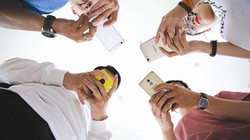 Internet là không biên giới, lãnh thổ và địa lý trở thành tương đối khi ngồi ở đâu doanh nghiệp cũng có thể làm việc, kinh doanh. Ảnh: Thành Hoa