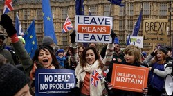 Dường như người Anh đang phải nếm những trái đắng mà họ từng tưởng là ngọt ngào, là kì diệu từ nền tự do dân chủ của mình.