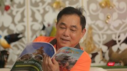 Ông Huỳnh Uy Dũng cho biết ông thường xuyên nghiên cứu Phật pháp. Ảnh: An Tâm.