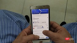 Nhiều người dùng Facebook trở thành nạn nhân của các vụ lừa đảo chuyển tiền quốc tế. Ảnh minh họa: Lê Mai.