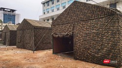 Bệnh viện dã chiến trong khuôn viên Bệnh viện Bạch Mai được dựng lên trong 1 đêm.