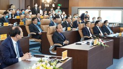 Thủ tướng Nguyễn Xuân Phúc và các đại biểu tại lễ khai trương Hệ thống TTBCQG và Trung tâm chỉ đạo, điều hành của Chính phủ, Thủ tướng Chính phủ.