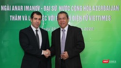 Đại sứ Anar Imanov (trái) và ông Lê Thọ Bình tại buổi tiếp đoàn Đại sứ Cộng hòa Azerbaijan tại Việt Nam. (Ảnh: Đăng Khoa)
