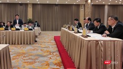 Nội dung trả lời của Thứ trưởng Nguyễn Ngọc Đông thu hút sự quan tâm của đoàn chủ toạ và đông đảo phóng viên.