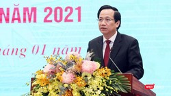 Bộ trưởng Đào Ngọc Dung cho biết năm 2021, Bộ sẽ tiếp tục đẩy mạnh cải cách hành chính, ứng dụng công nghệ thông tin nhằm đáp ứng tốt hoạt động quản lý, chỉ đạo, điều hành thực hiện nhiệm vụ về lao động, người có công và xã hội. Ảnh: Bộ LĐ-TB&XH.