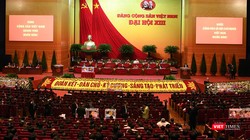 Các đại biểu Đại hội Đảng khoá XIII tiến hành bỏ phiếu bầu Ban chấp hành Trung ương vào chiều ngày 30/1 và kết quả được công bố vào tối muộn cùng ngày. 