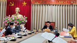 Thường trực Thành ủy Hà Nội họp về công tác chống dịch COVID-19 chiều 2/2. Ảnh: UBND TP. Hà Nội.